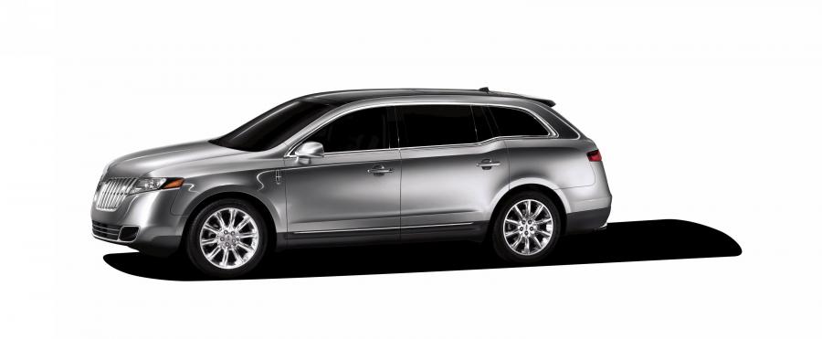  Lincoln MKT 2010 года  (фото 21 из 79)